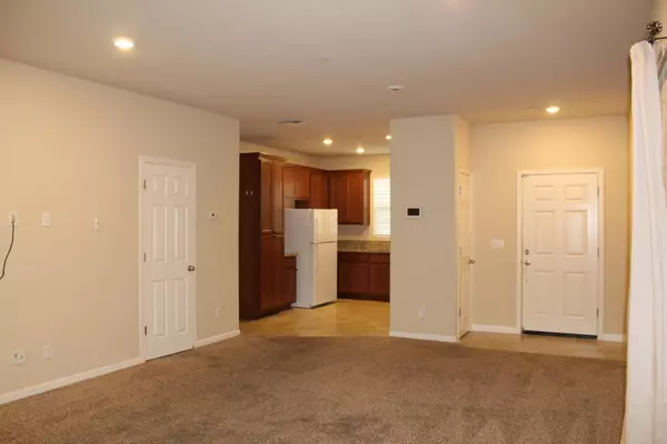 Sacramento, CA 95823,531 Ashwick LOOP