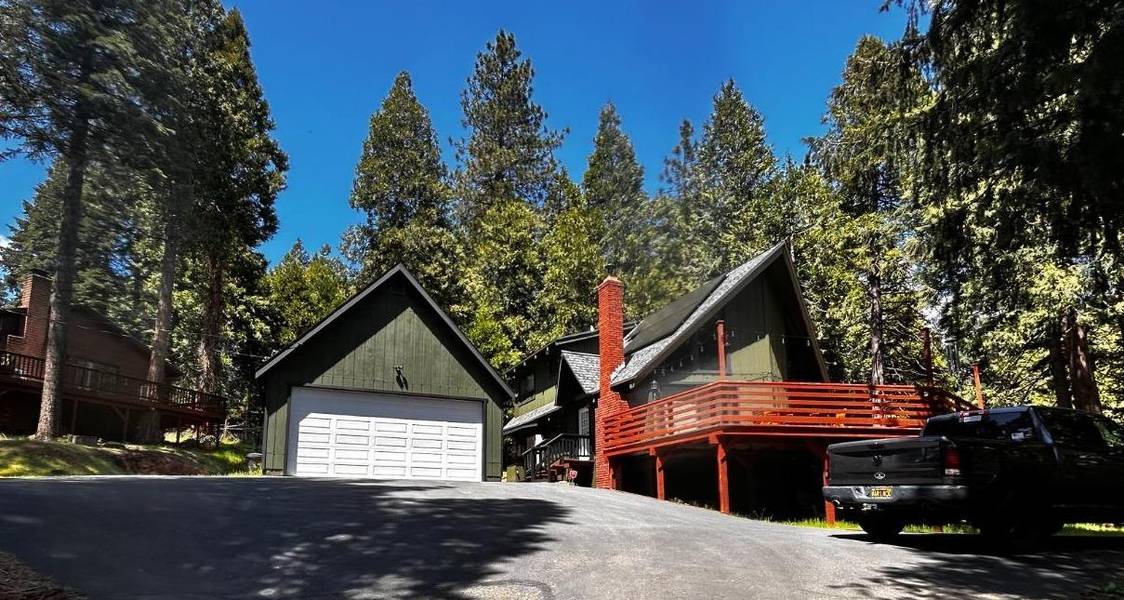 4321 Lakeridge DR, Pollock Pines, CA 95726