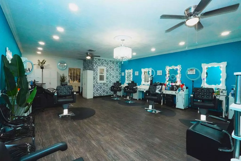 Modesto, CA 95350,1009 McHenry AVE