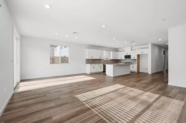 Manteca, CA 95337,2244 Controllata ST