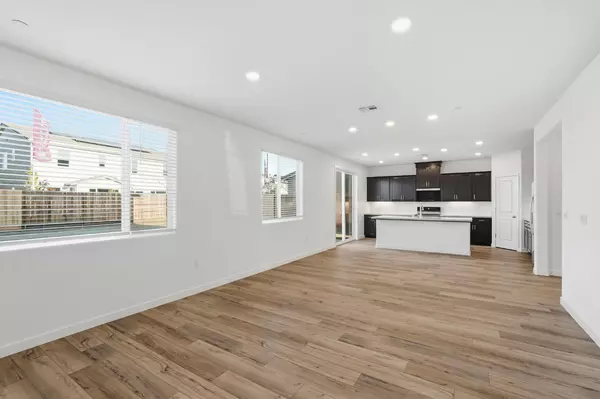 Manteca, CA 95337,786 Rosazzo LN