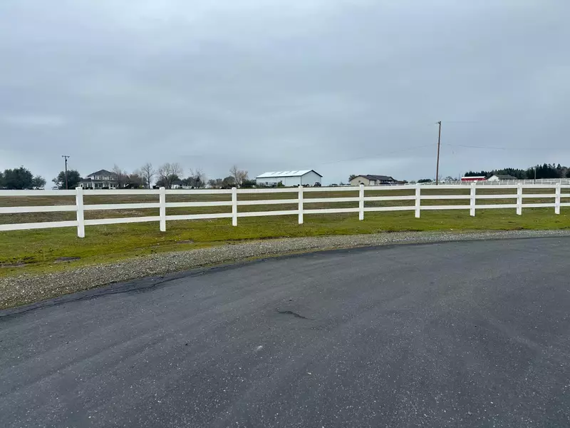 260 Sagebrush CT, Valley Springs, CA 95252