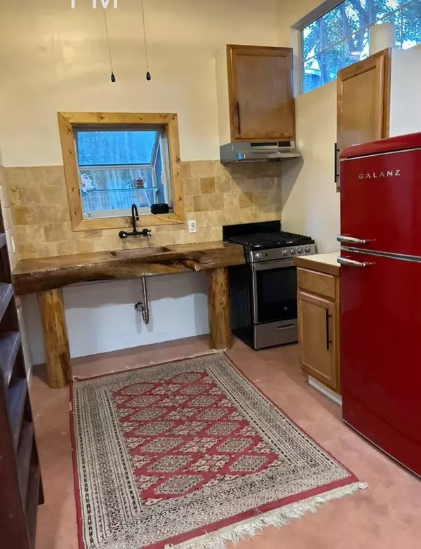 234 Brookside AVE, Santa Cruz, CA 95060