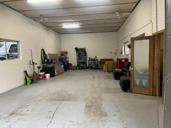 Nevada City, CA 95959,708 W Broad ST