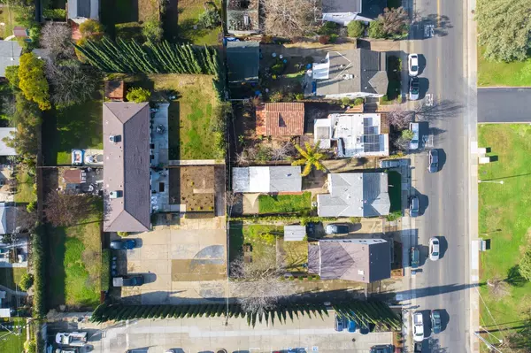 Sacramento, CA 95820,5654 Broadway