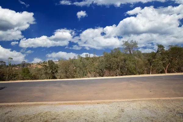 El Dorado Hills, CA 95762,4135 Raphael DR