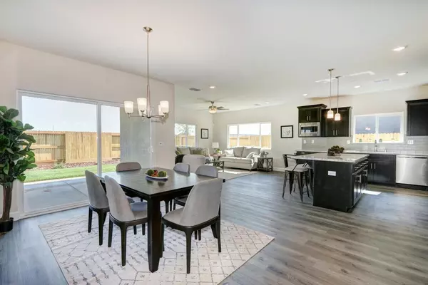 Galt, CA 95632,944 Norman RD