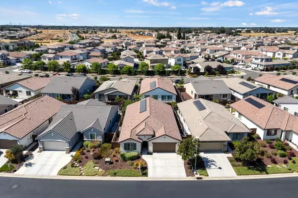 Sacramento, CA 95829,9236 Summer Holly WAY