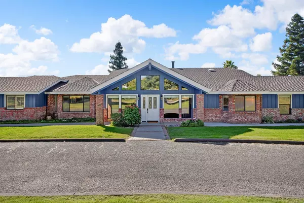 Oakdale, CA 95361,12318 Rancheria DR