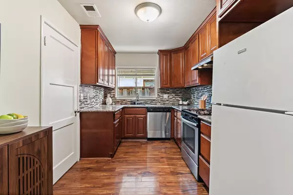 Oakland, CA 94621,1444 77th AVE