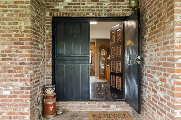 Linden, CA 95236,6803 N Cox RD