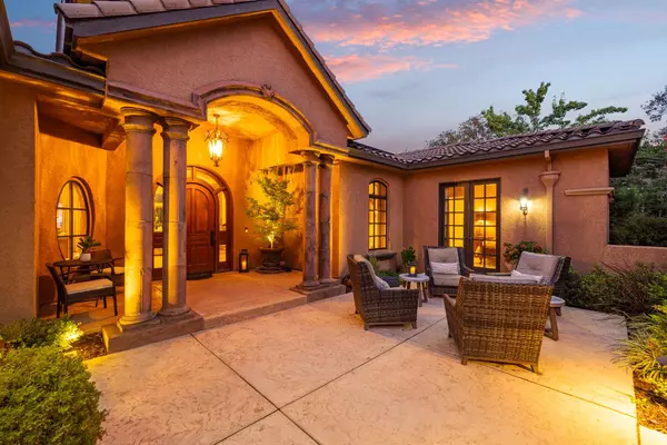 617 Lakecrest DR, El Dorado Hills, CA 95762