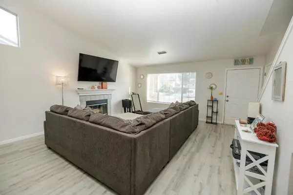 Waterford, CA 95386,433 Snow Spring CT