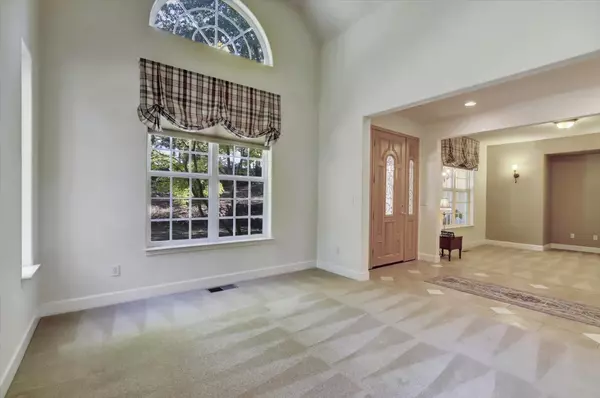 Grass Valley, CA 95945,11722 Logans Run CT