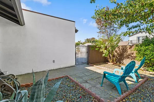 Modesto, CA 95354,2756 Barcelona DR