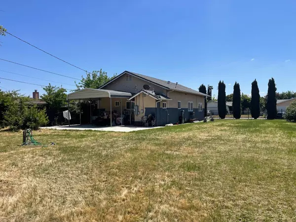 Sacramento, CA 95824,7721 39th AVE