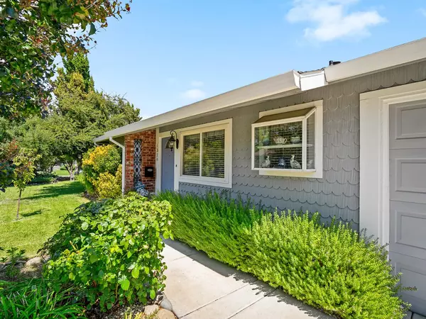 Sacramento, CA 95864,1328 Topaz WAY