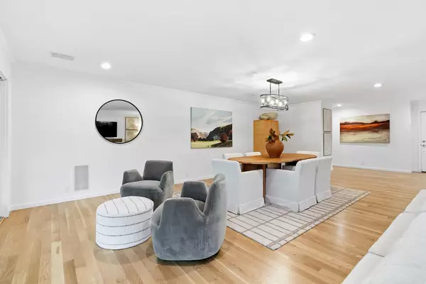 Sacramento, CA 95864,1448 El Tejon WAY