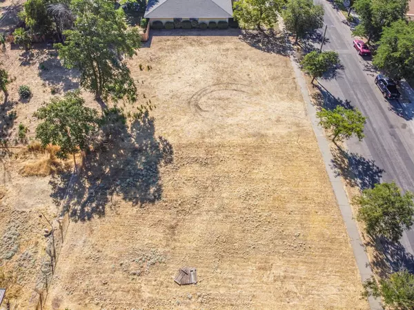 Merced, CA 95341,835 W 10th ST