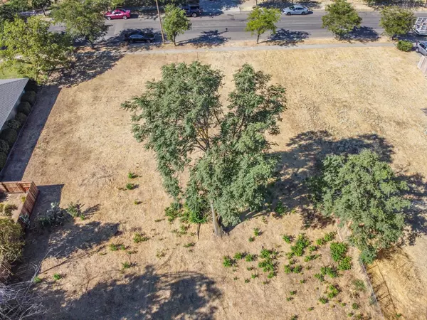 Merced, CA 95341,835 W 10th ST