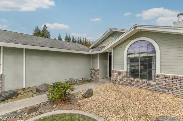 Modesto, CA 95358,908 Deer Park DR