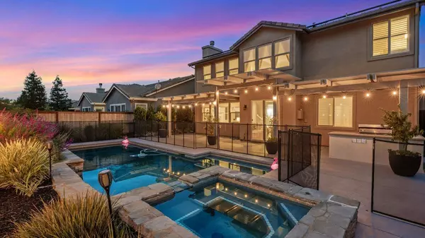 Lincoln, CA 95648,2902 Fox Den CIR