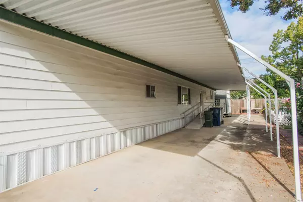 Sacramento, CA 95826,8181 Folsom Blvd #135