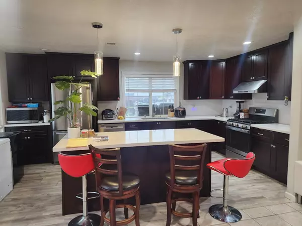 Tracy, CA 95376,2900 Butler DR