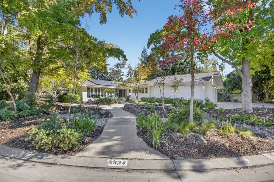 9934 Laron CT, Stockton, CA 95212