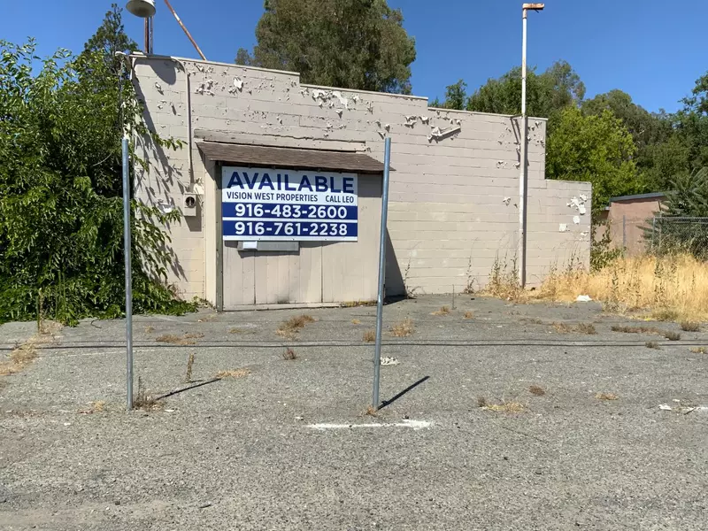 4635 Dry Creek RD, Sacramento, CA 95838