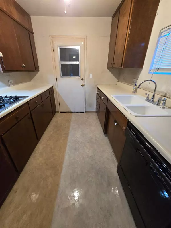 Stockton, CA 95215,4805 E Washington ST