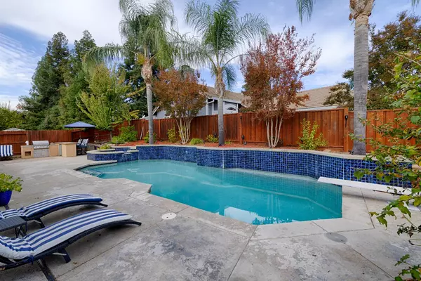 Roseville, CA 95747,1585 S Steinbeck DR