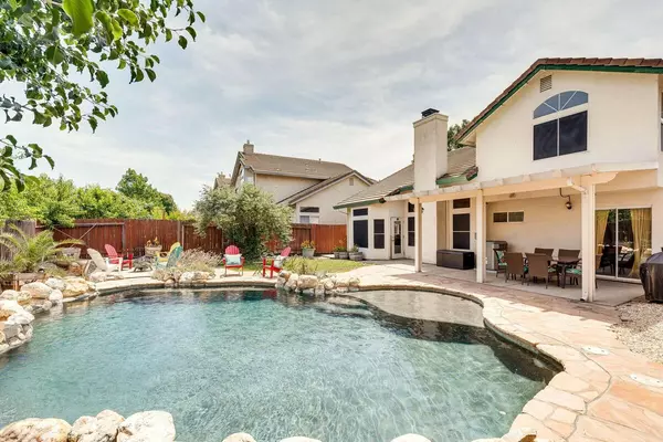 Sacramento, CA 95829,7917 Caymus DR