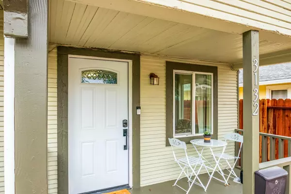 Sacramento, CA 95817,3132 43rd ST