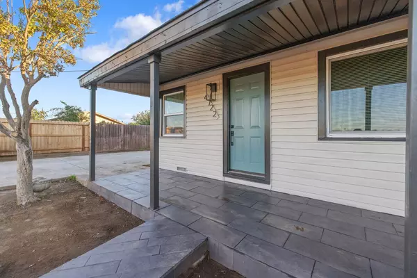 Fresno, CA 93726,4722 E Florence AVE