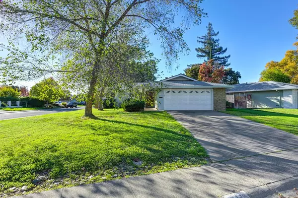 Sacramento, CA 95826,3338 Eisenhower DR