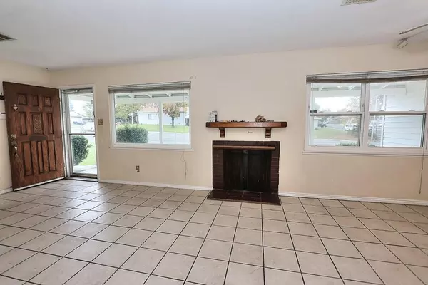 North Highlands, CA 95660,4045 DON JULIO BLVD