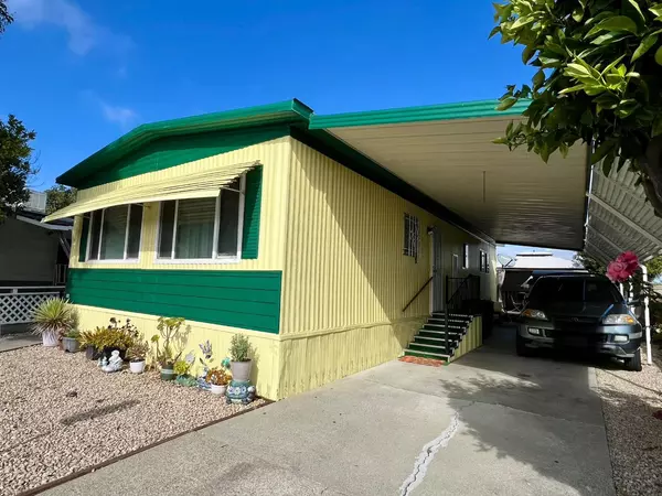 Hayward, CA 94545,1150 W Winton AVE #204