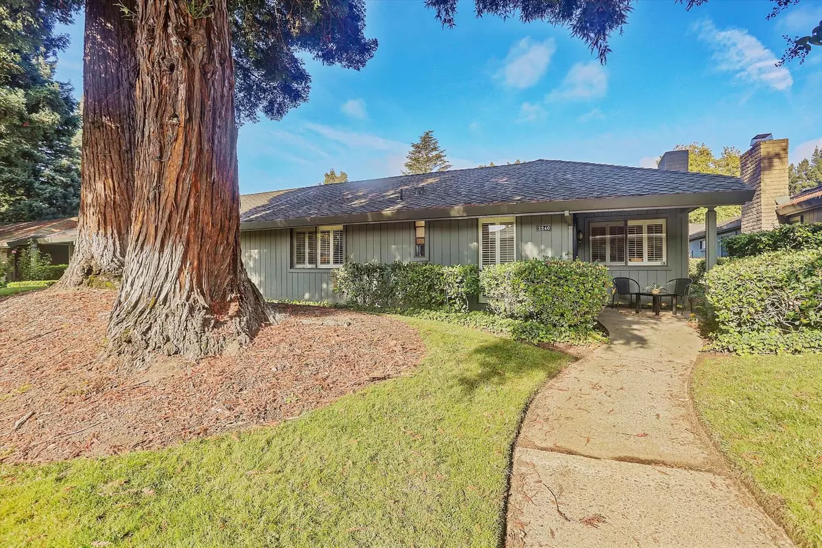 Sacramento, CA 95825,2240 University AVE