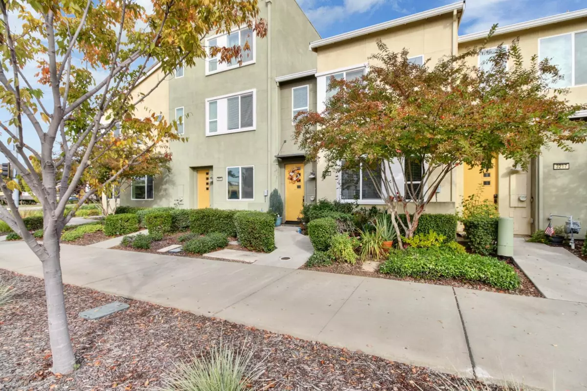 Rancho Cordova, CA 95670,3215 Bridgeway DR