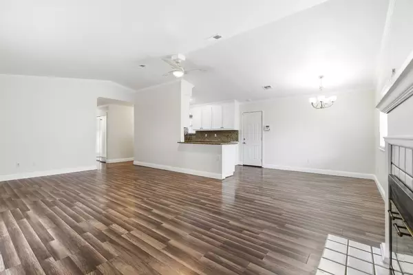 Modesto, CA 95356,1412 Silverado DR