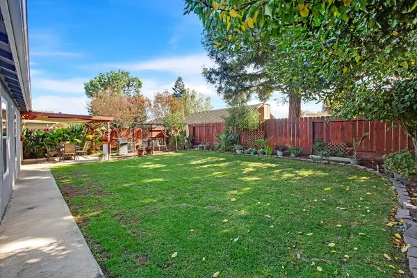 Escalon, CA 95320,1513 Adriana WAY