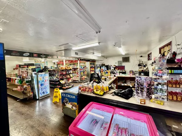 Yuba City, CA 95993,973 North Township RD