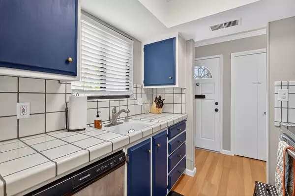 Stockton, CA 95219,6885 Sumter Quay CIR