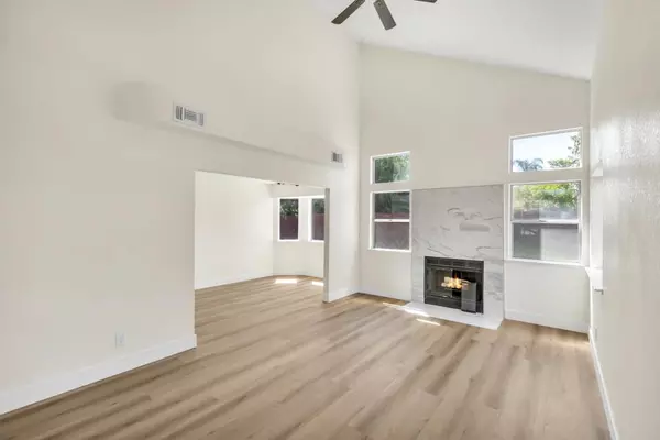 Rio Linda, CA 95673,7033 Castle Creek WAY