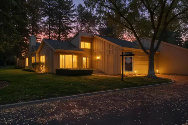 1833 Edgebrook DR #A, Modesto, CA 95354