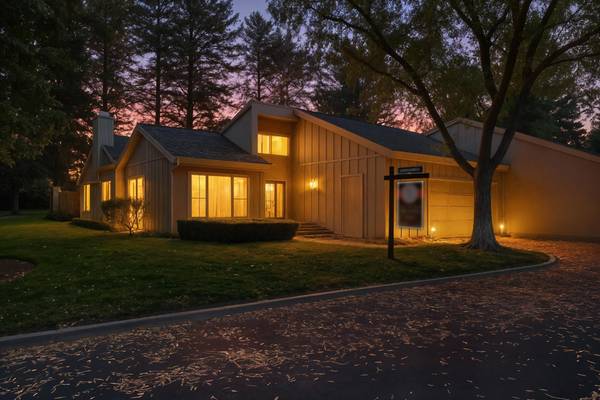 1833 Edgebrook DR #A, Modesto, CA 95354