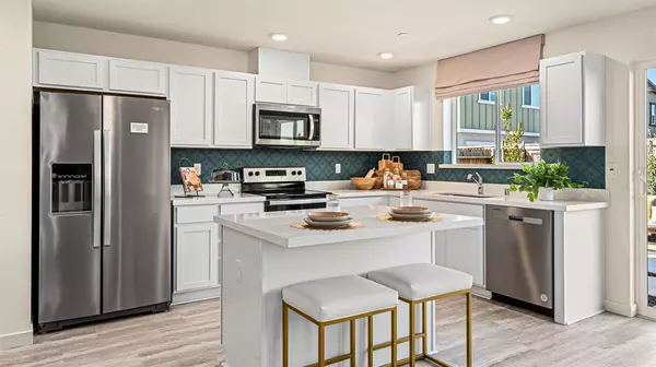 Roseville, CA 95747,8096 Whippersnapper WAY