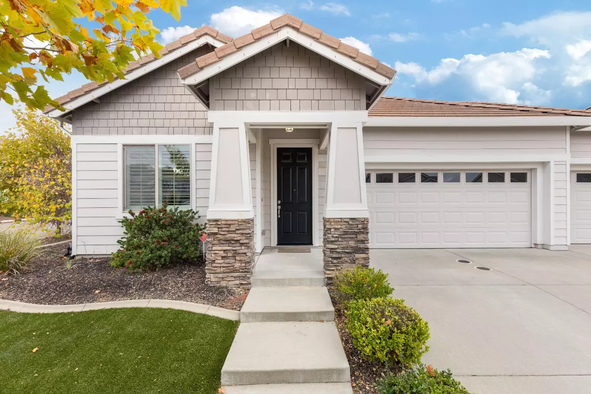 Roseville, CA 95747,3001 Oak Trail WAY