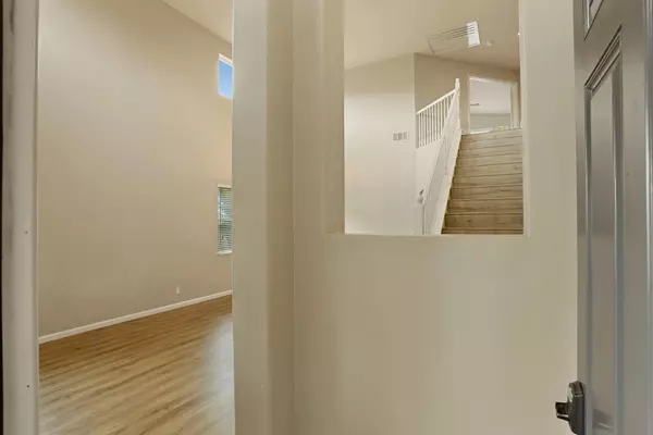 Stockton, CA 95219,5379 Ridgeview CIR